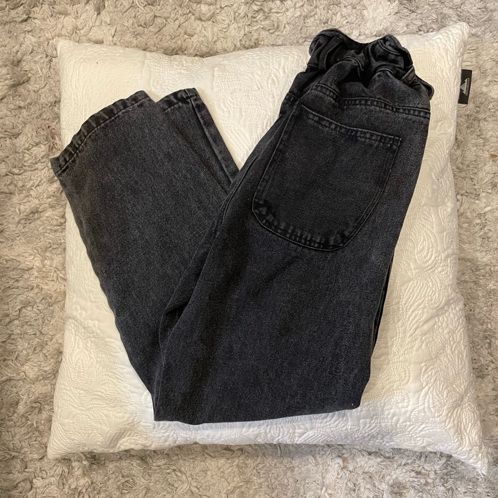 High Waisted Jeans